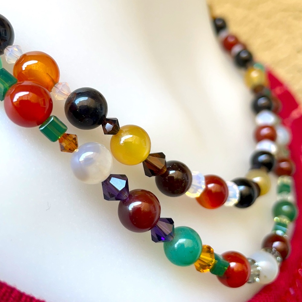 Vintage handcrafted polished multicolored agate necklaces